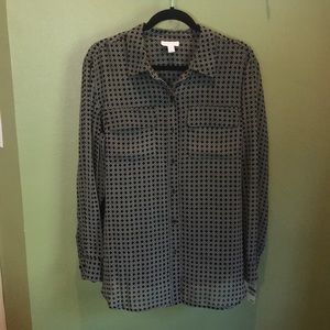 Woman’s button down blouse